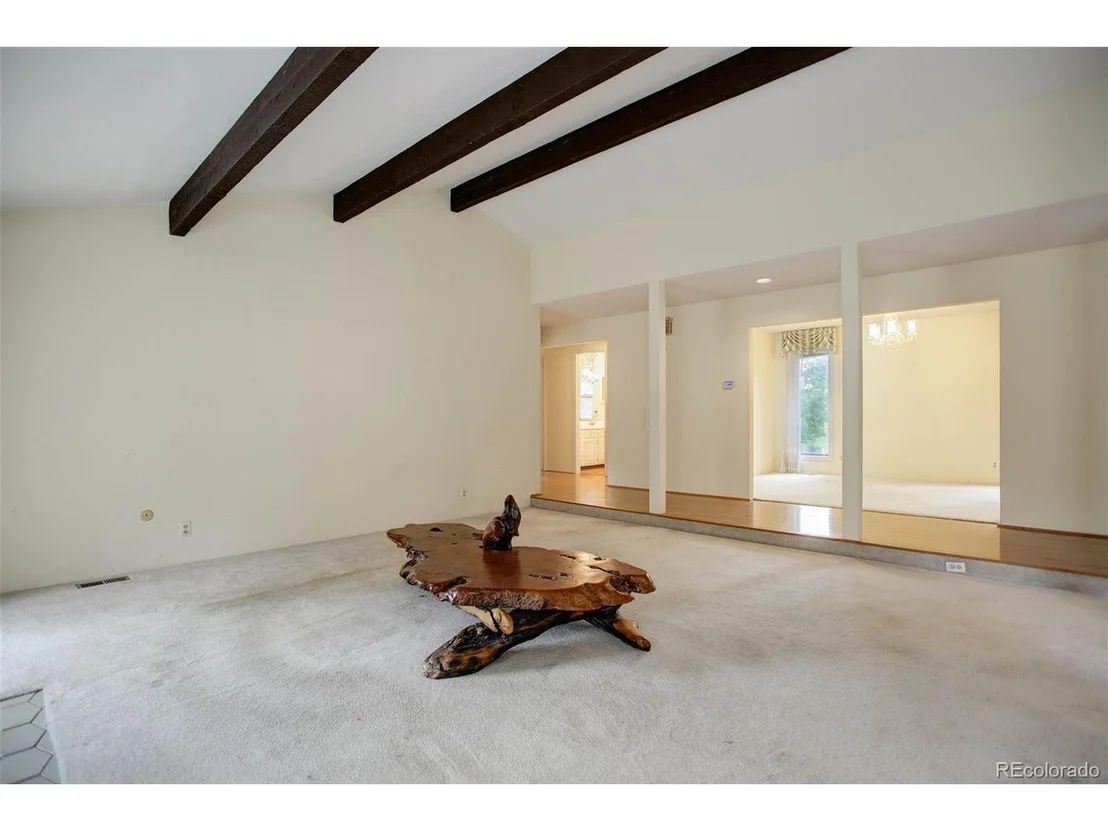 Photo of 42 Eagle Dr