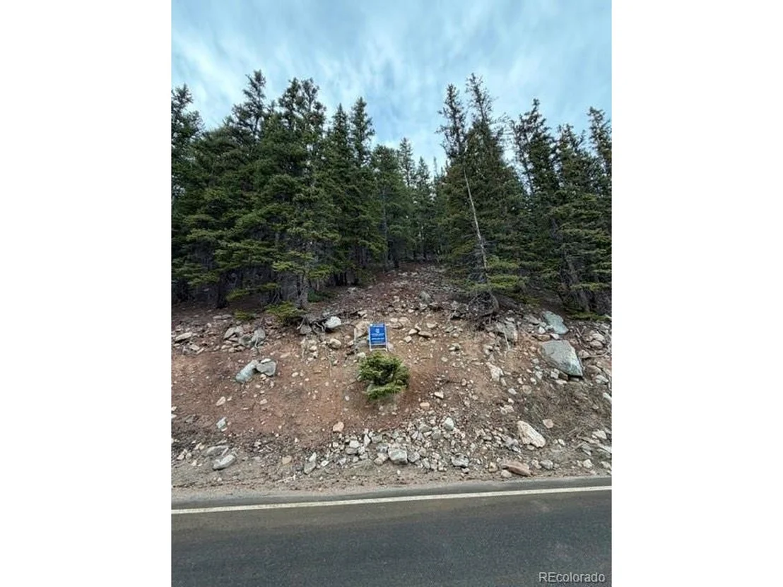 Photo of 9208 Fall river Rd
