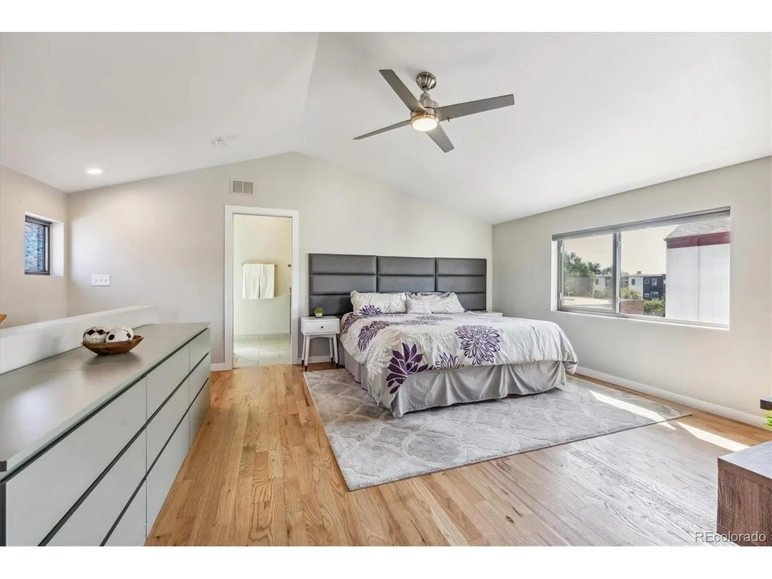 Photo of 6942 Juniper Ct