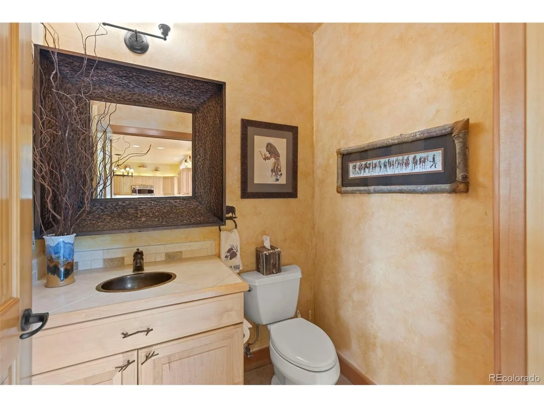 Photo of 273 Ensign Dr
