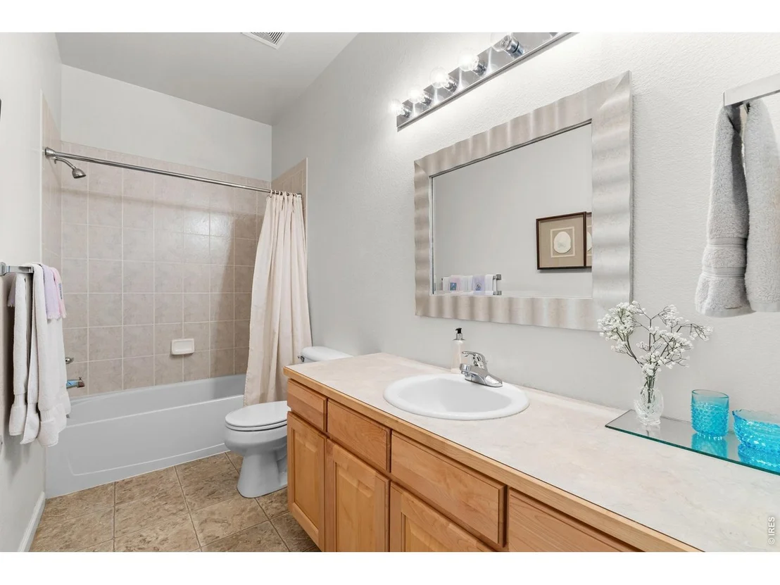 Photo of 8131 Lighthouse Ln