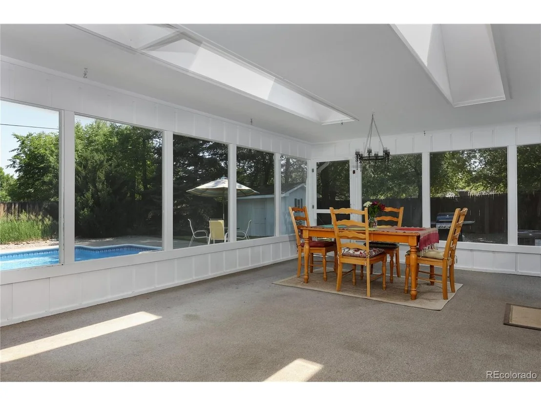 Photo of 6985 Harvest Rd