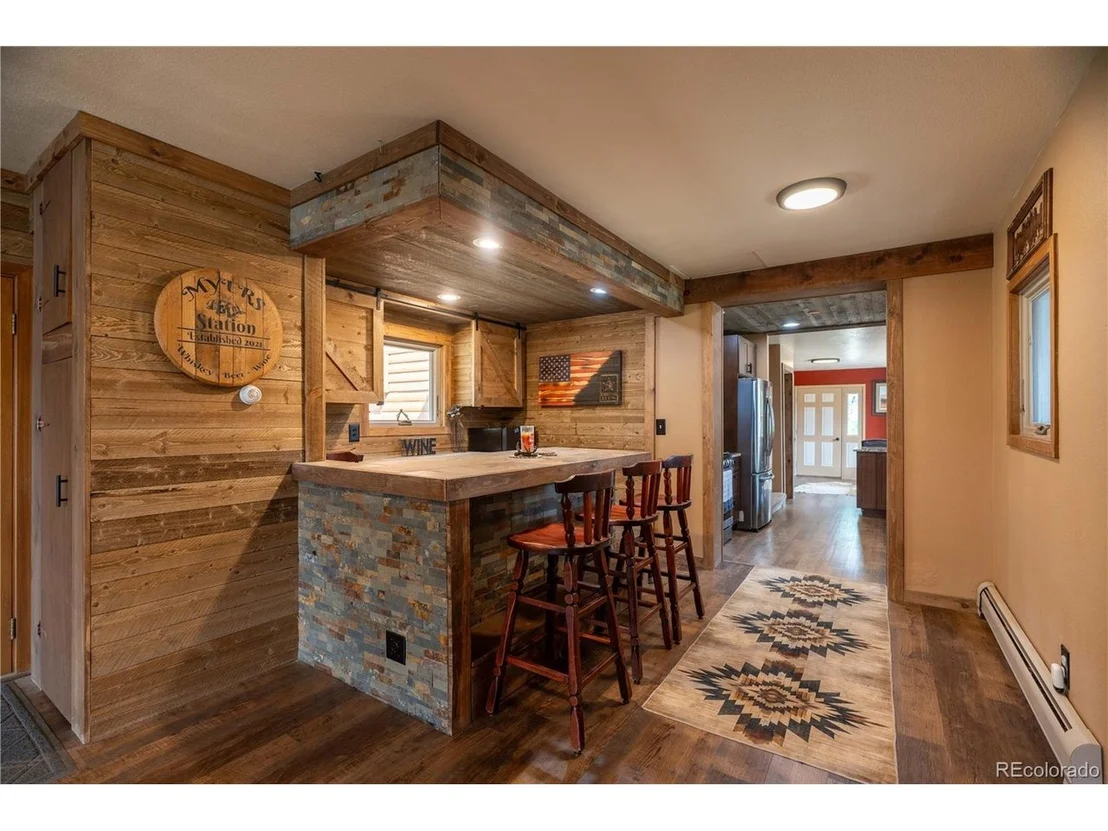 Photo of 43 Doe Cir