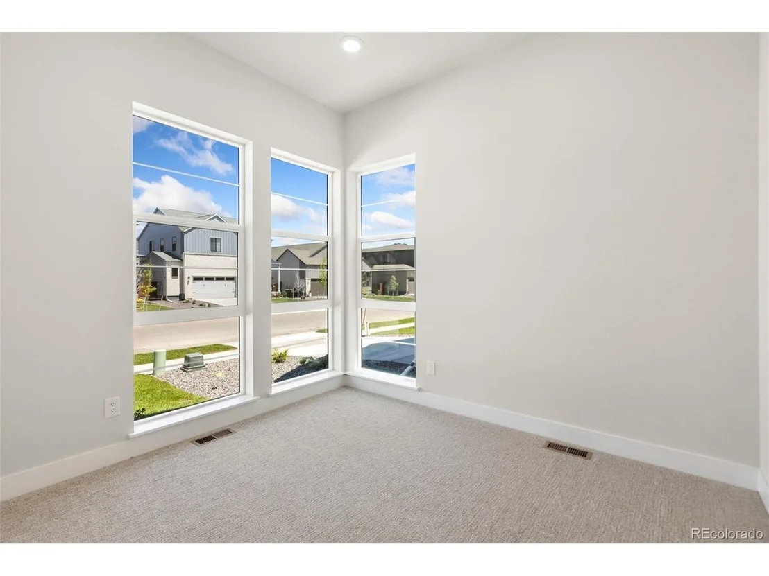Photo of 1657 Winter Glow Dr