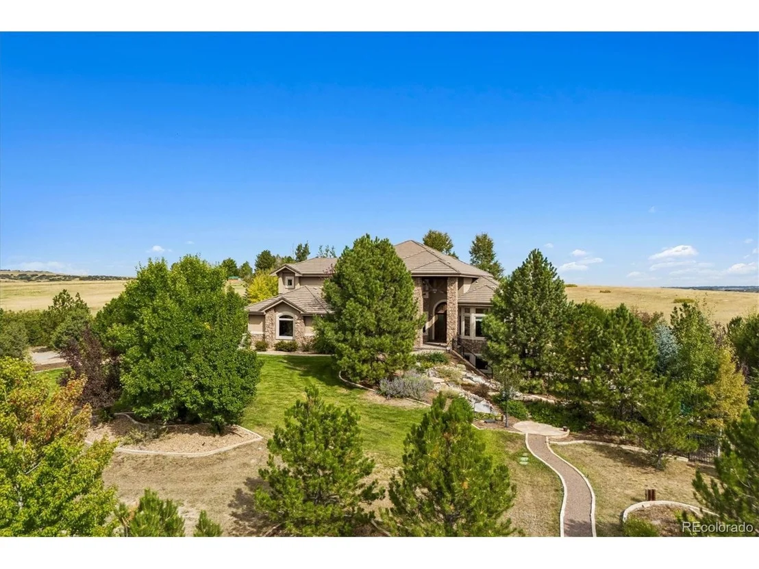 Photo of 4923 Raintree Cir