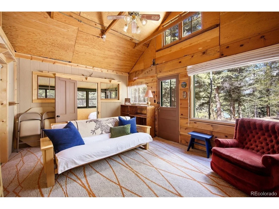 Photo of 652 Payne Gulch Rd