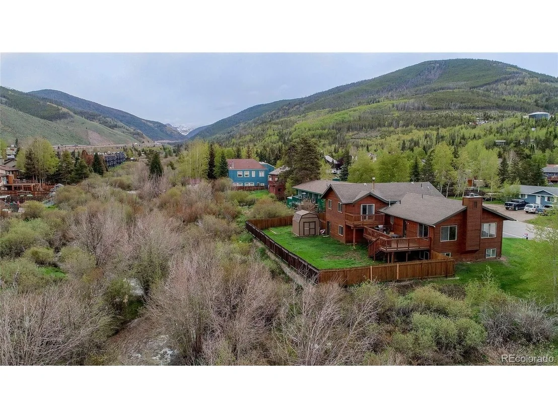 Photo of 231 Alpine Rd