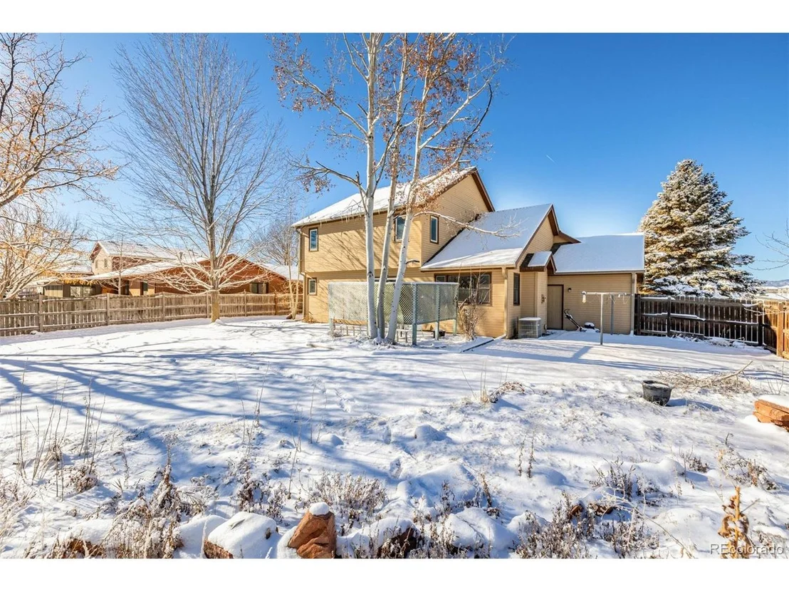 Photo of 1506 Maple Dr