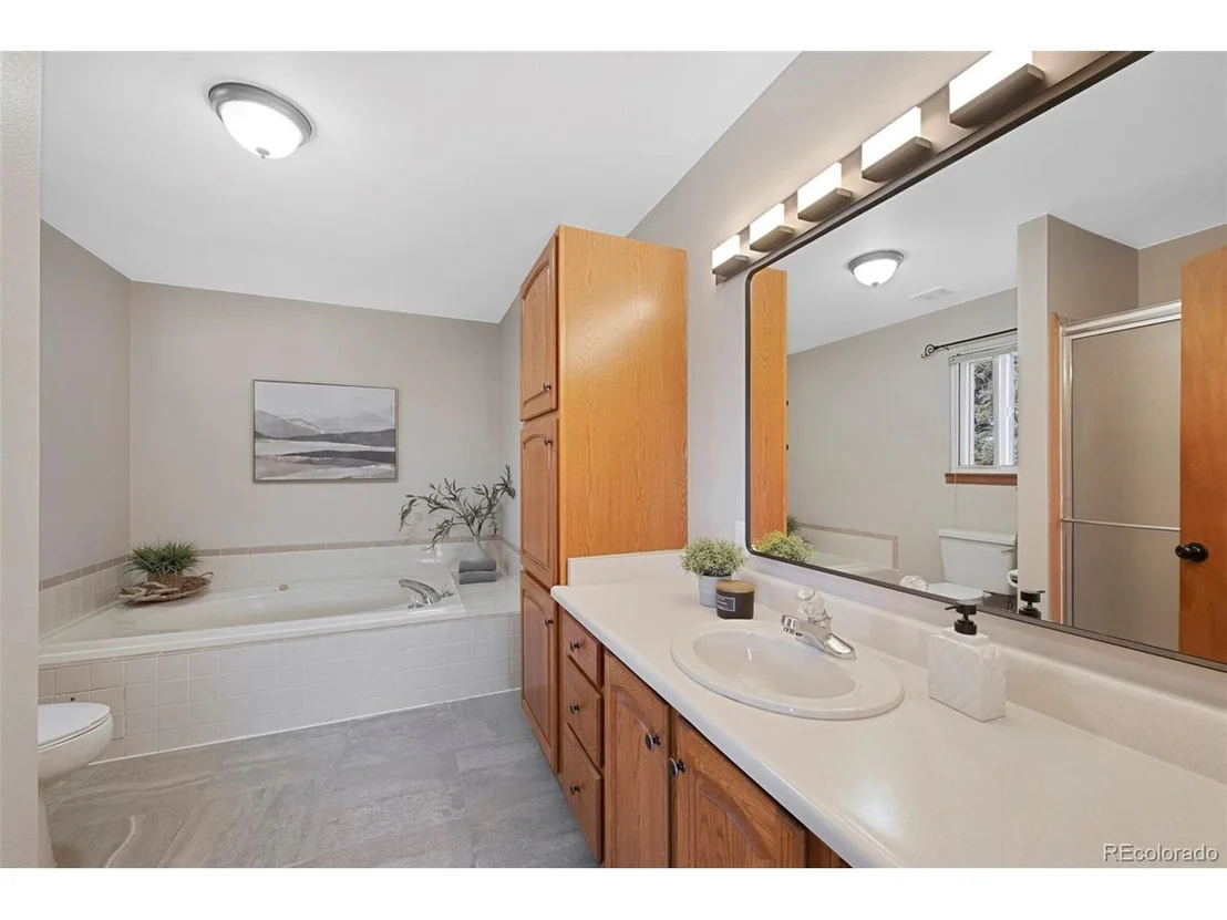 Photo of 87 Elmgreen Ln