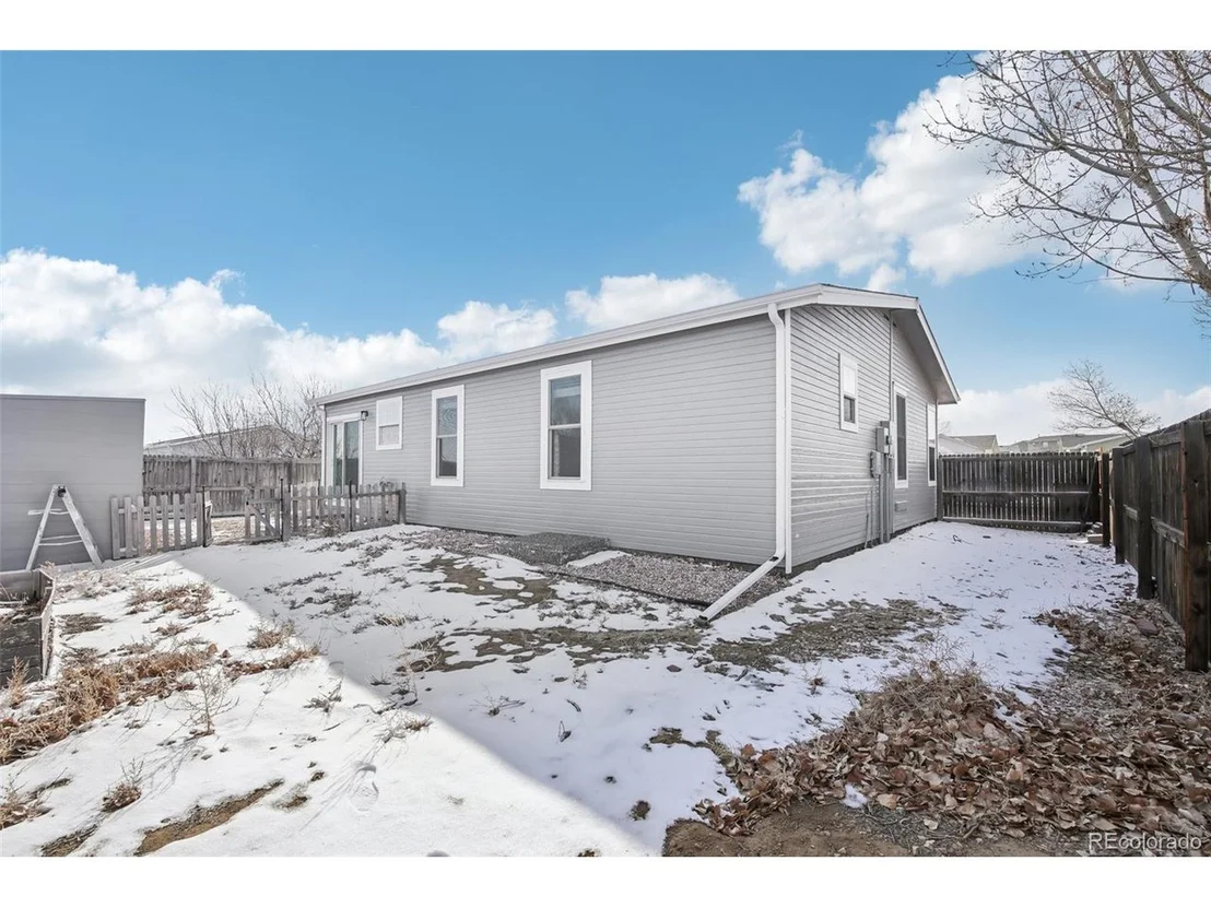 Photo of 262 Apache Pl