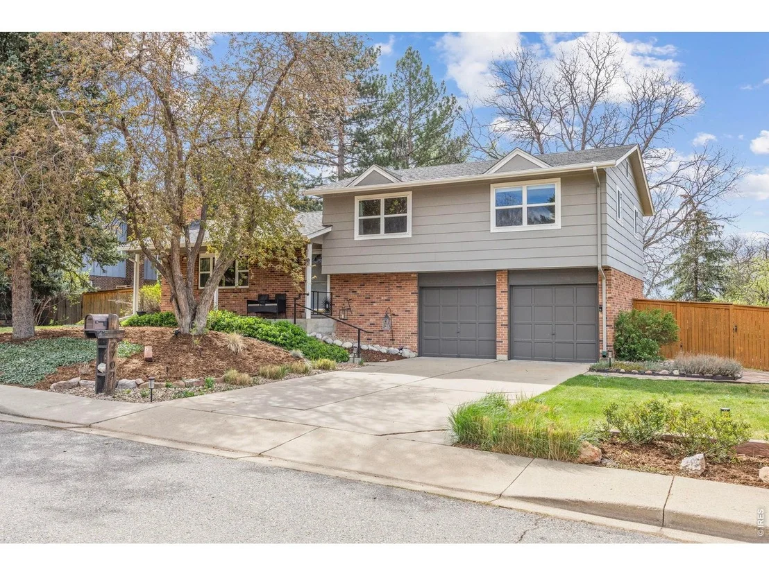 Photo of 7702 Devonshire Ct