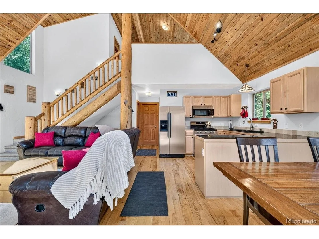 Photo of 255 Bum Dr