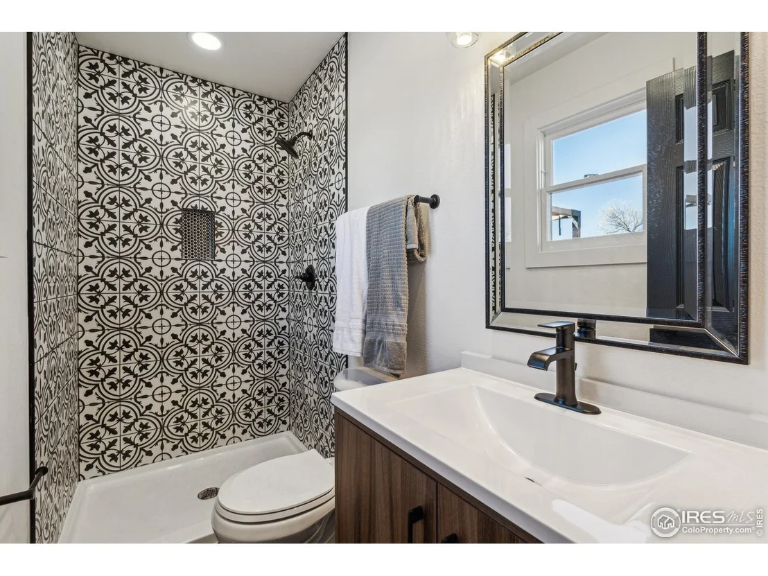 Photo of 3901 Fox Dr