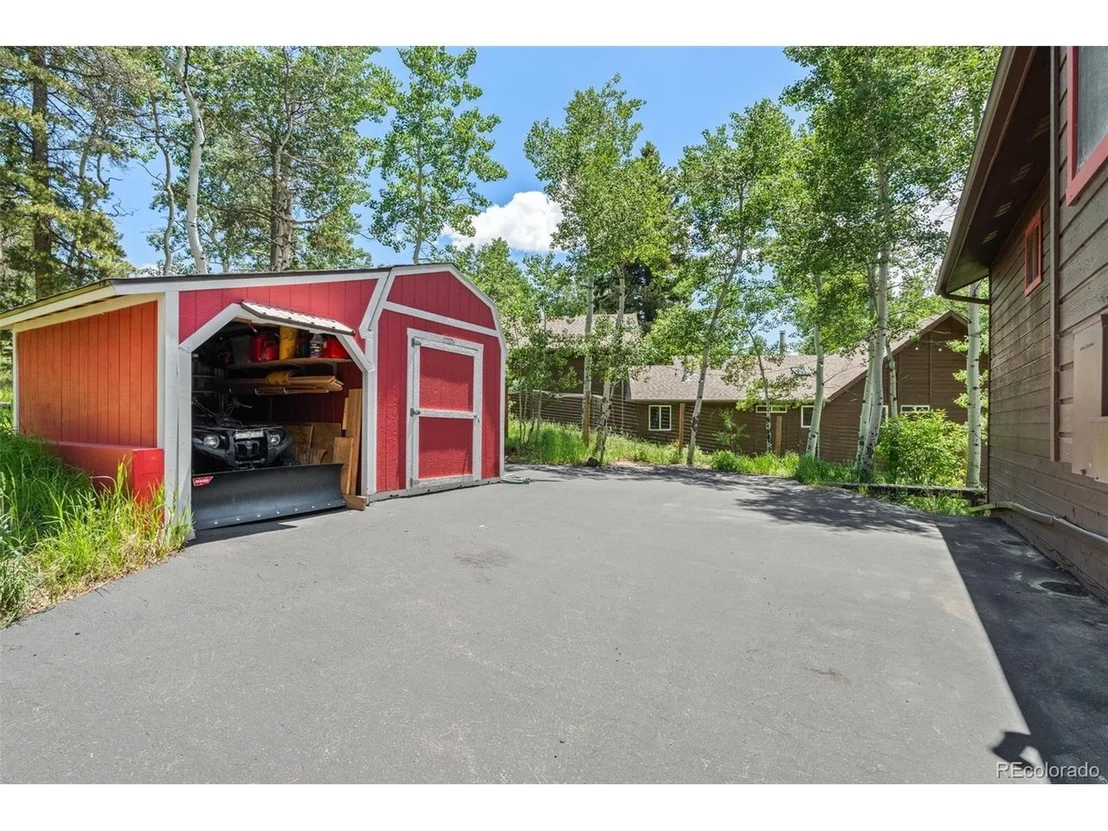 Photo of 9030 Rex Ln