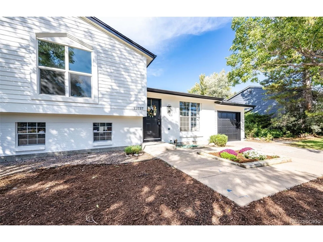 Photo of 11037 Donley Dr