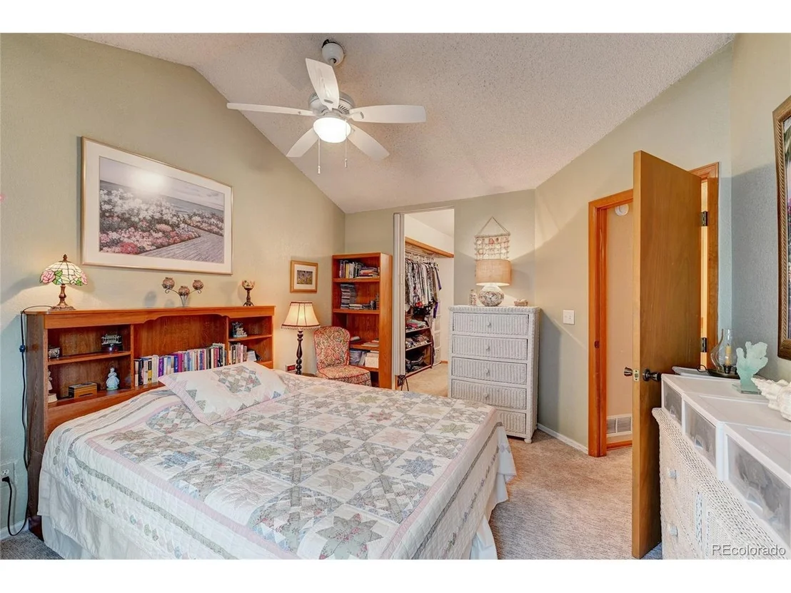 Photo of Unit E at 8774 Allison Dr