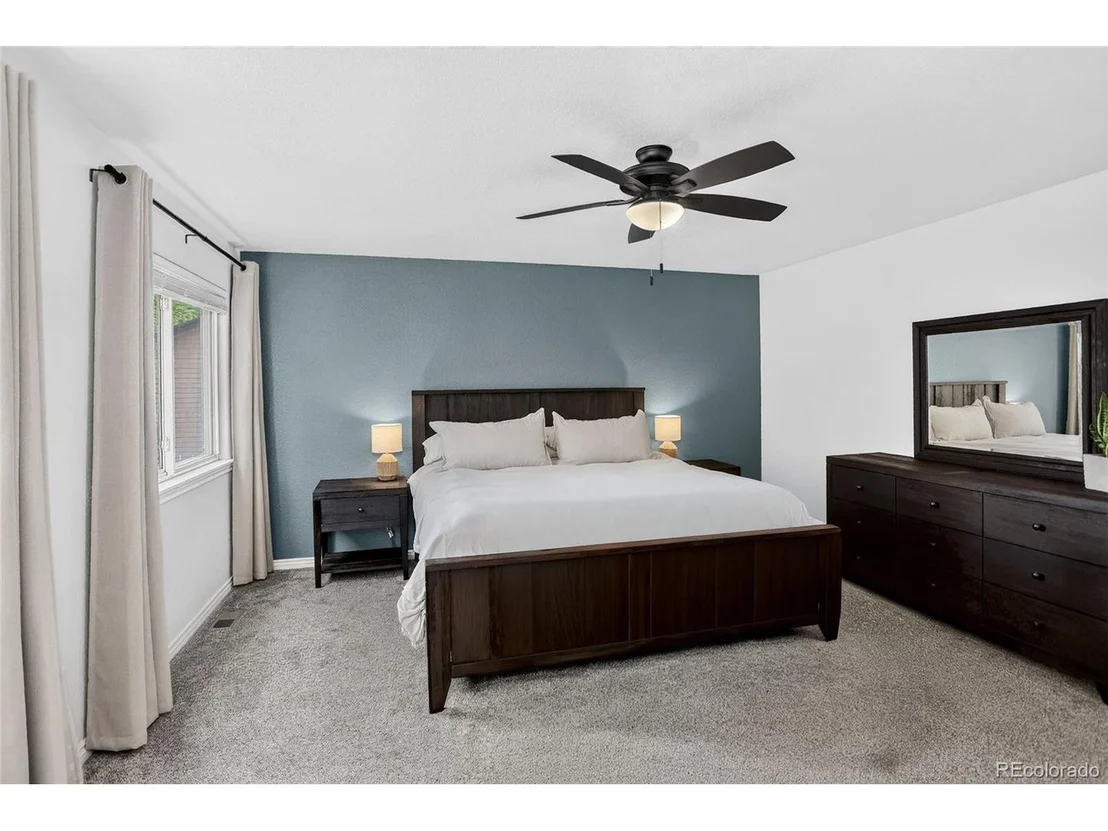 Photo of 115 Falcon Cir