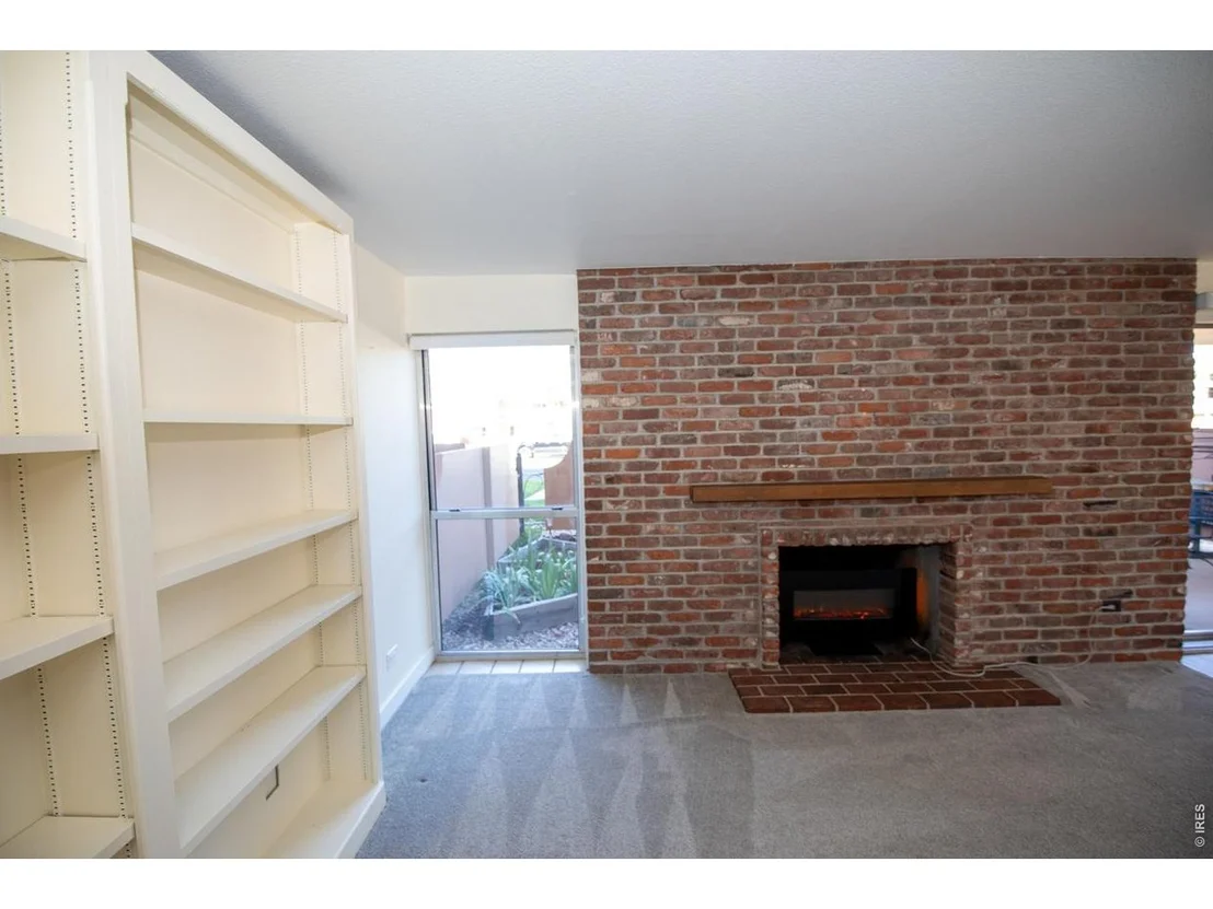 Photo of Unit 103 at 500 Mohawk Dr