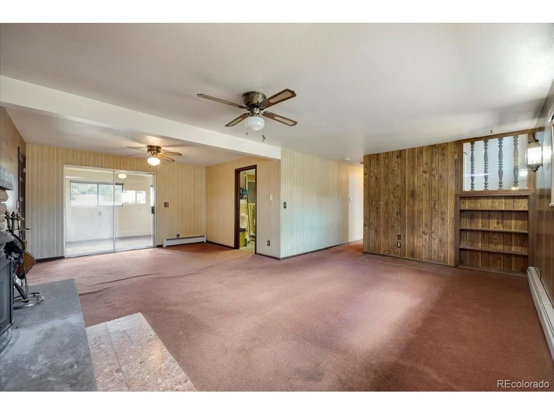 Photo of 3933 Viewpoint Way