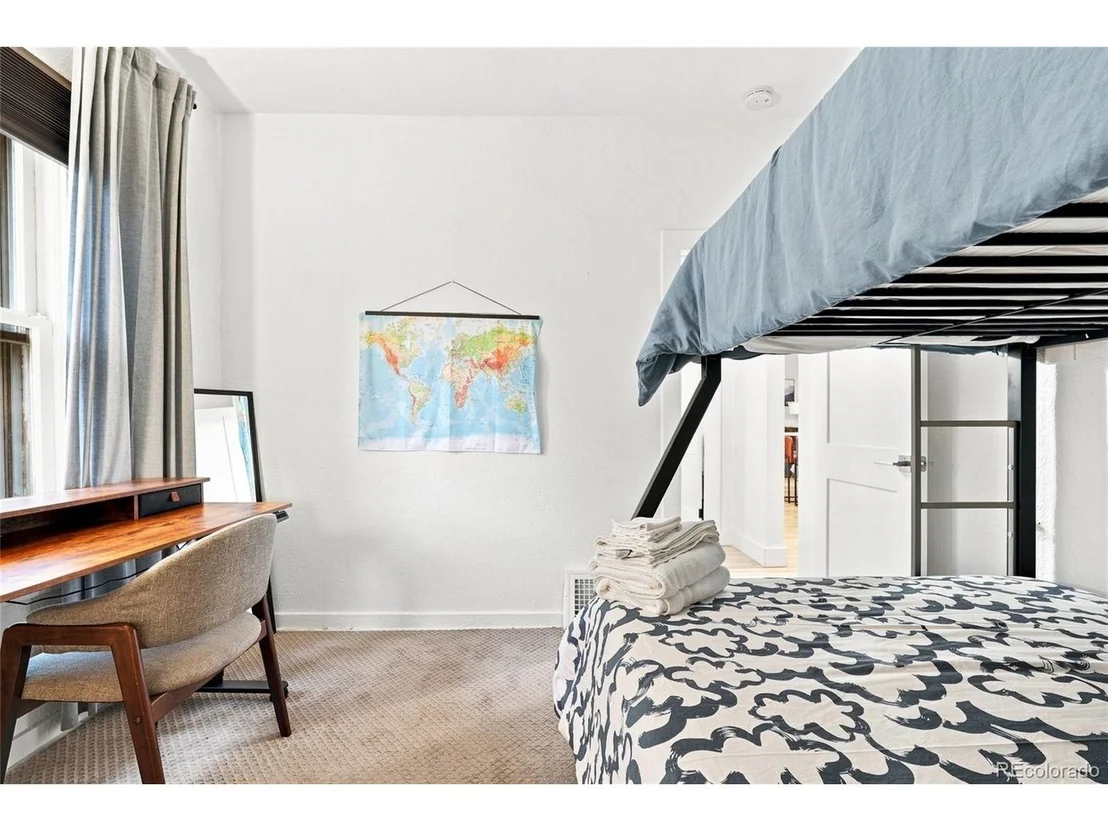 Photo of 1802 W 39th Ave