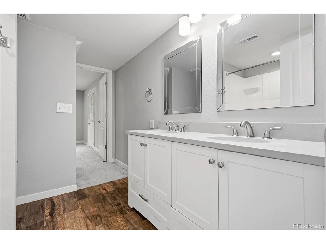 Photo of 5796 W 74th Pl