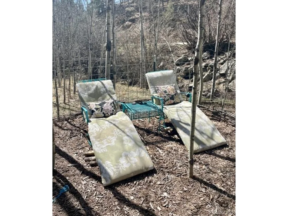 Photo of 694 Crow Valley Rd