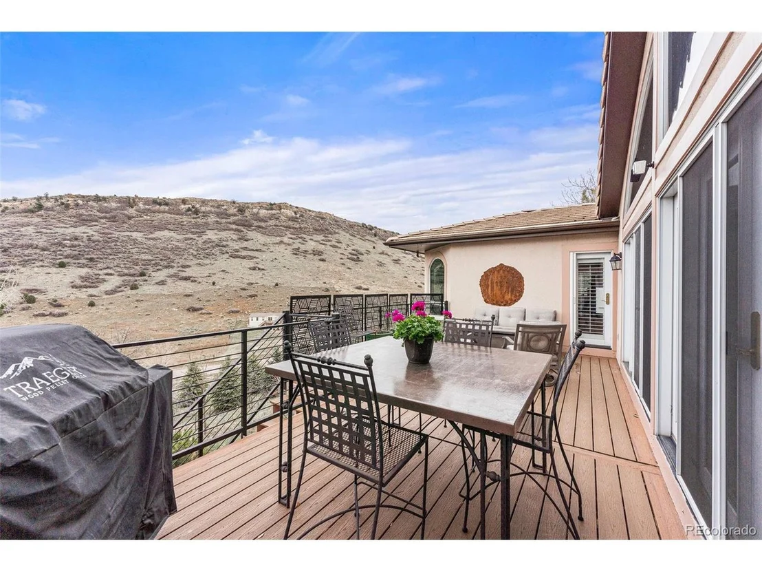 Photo of 5911 Crestbrook Dr