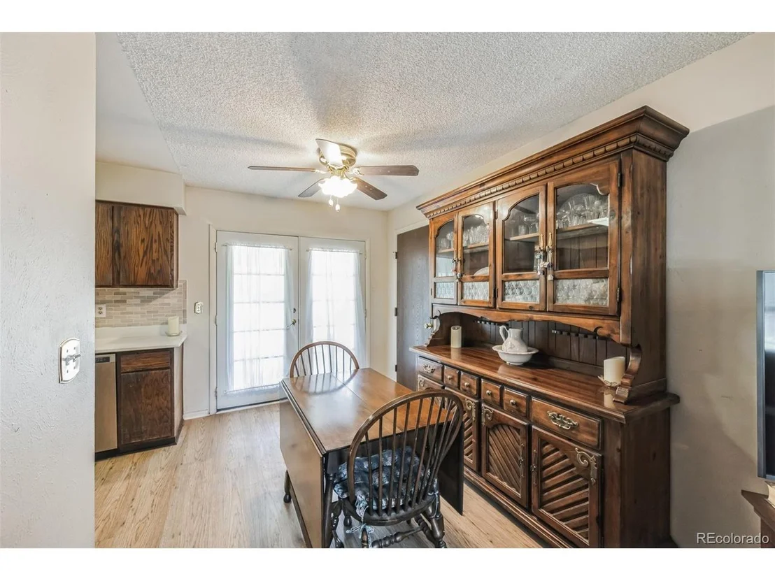 Photo of 11084 Clermont Dr