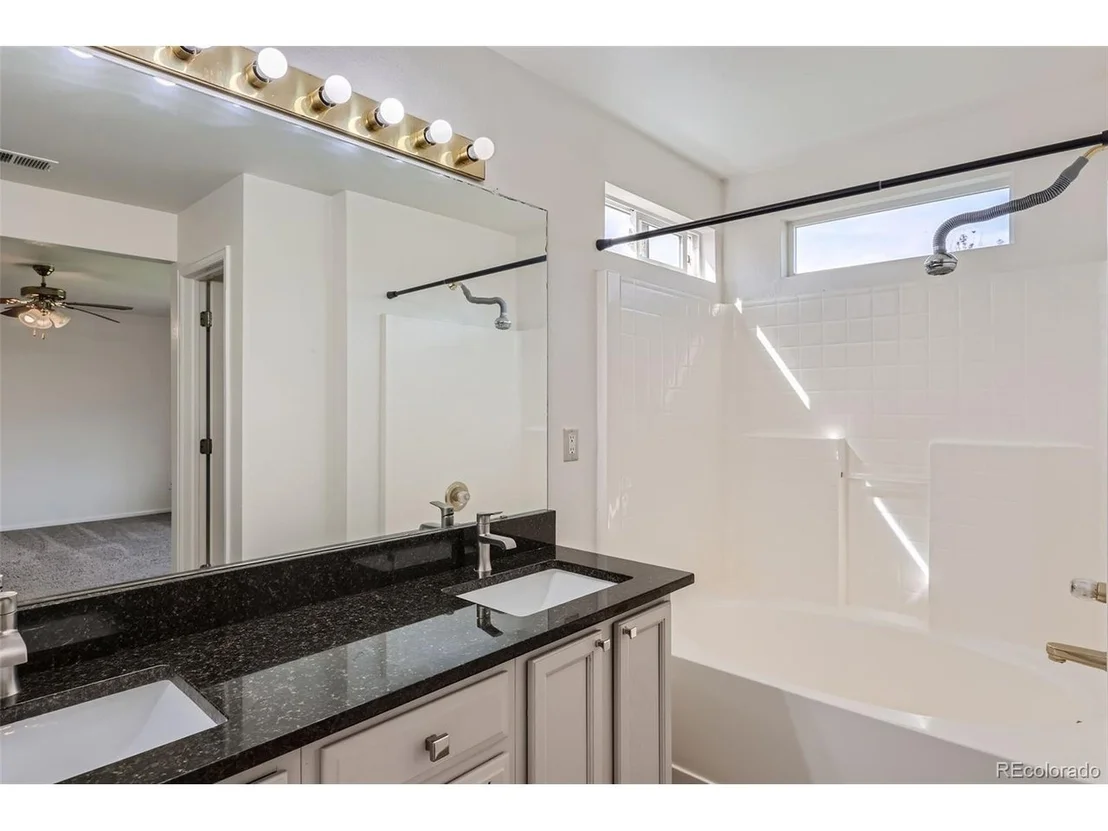 Photo of 10562 Tracewood Cir