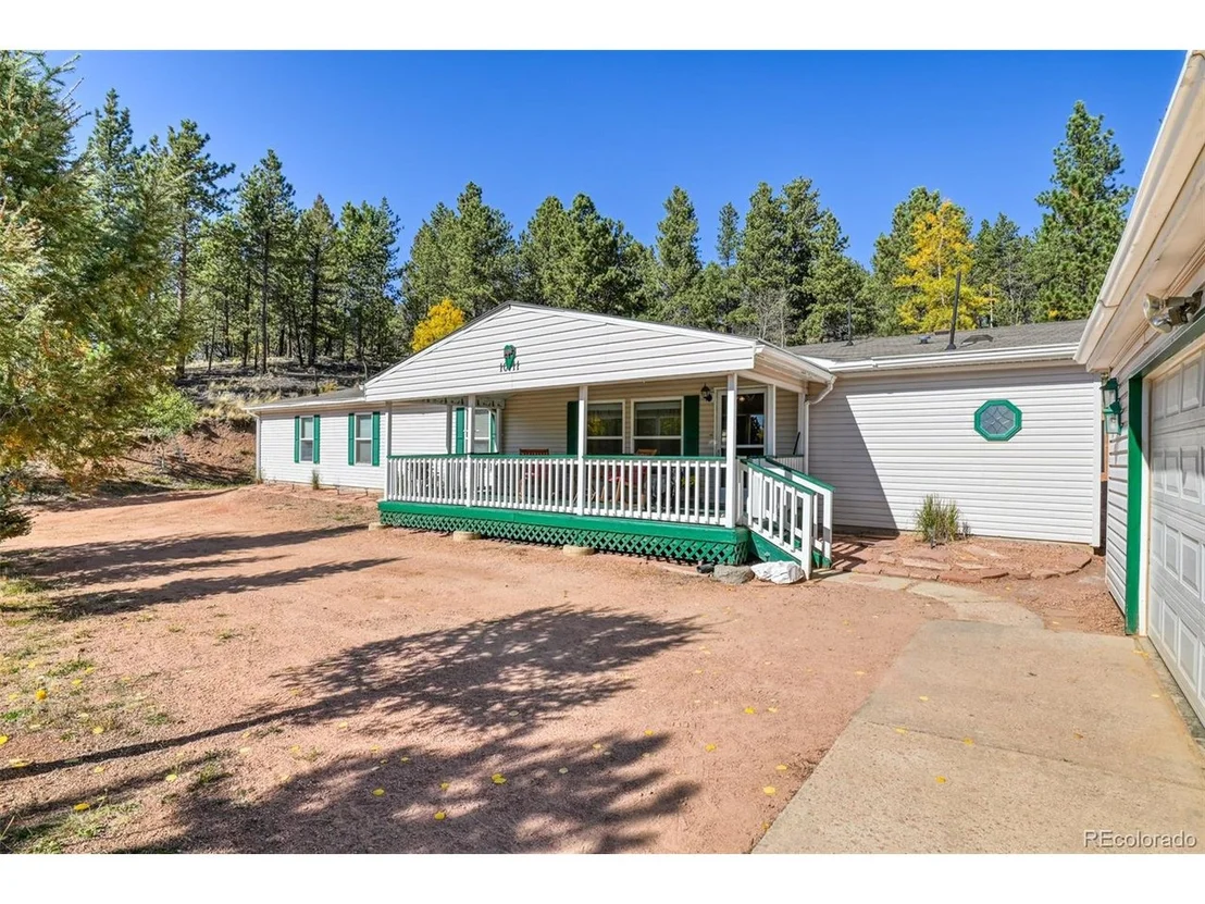 Photo of 1011 W Bison Creek Trl
