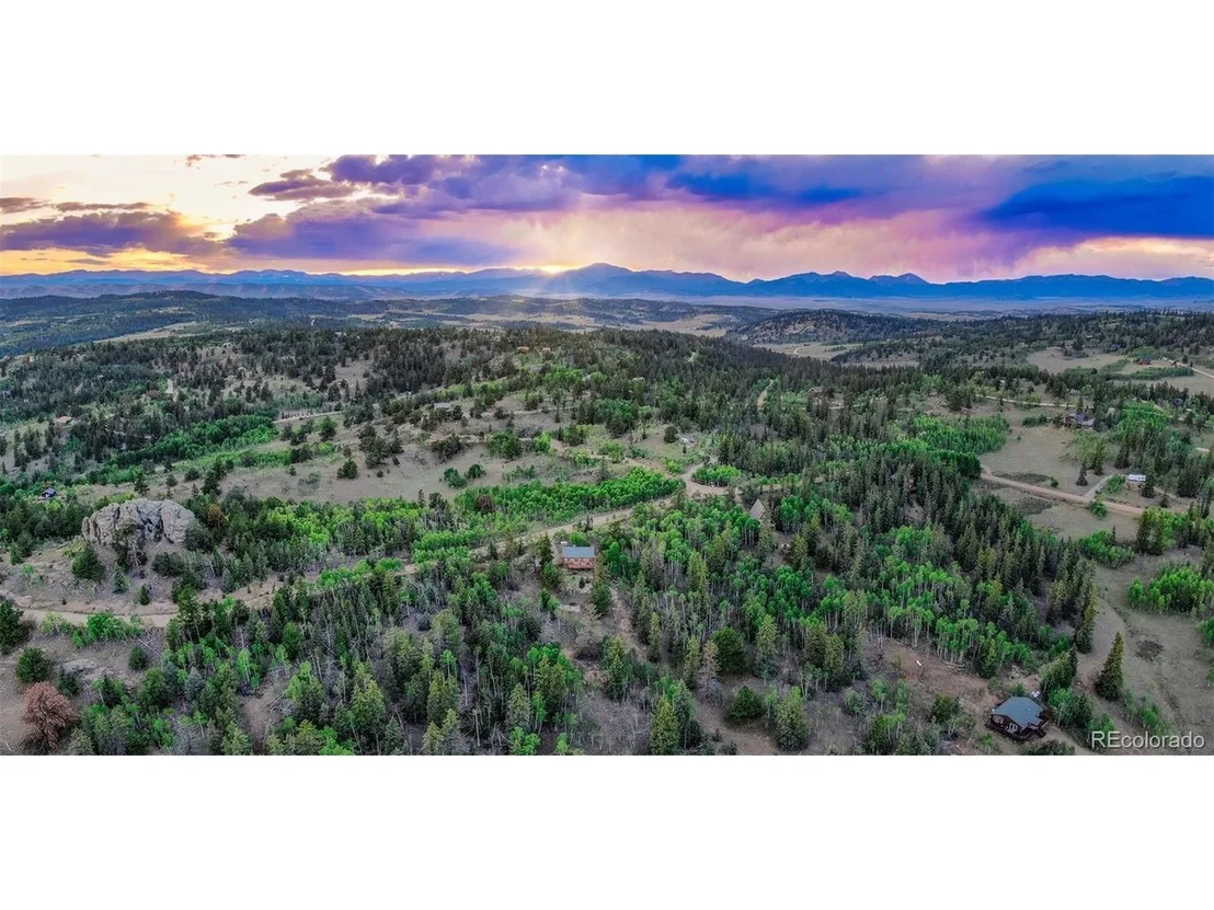 Photo of 274 Folsom Dr