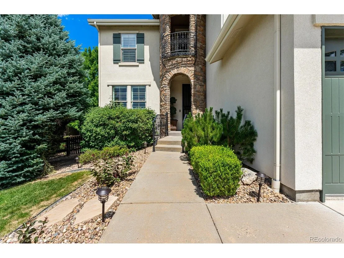 Photo of 9721 Sunset Hill Pl