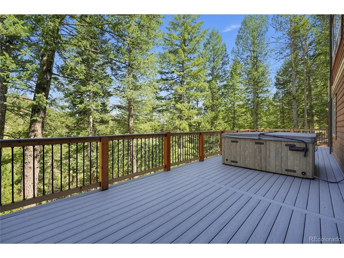 Photo of 100 Elk Valley Way