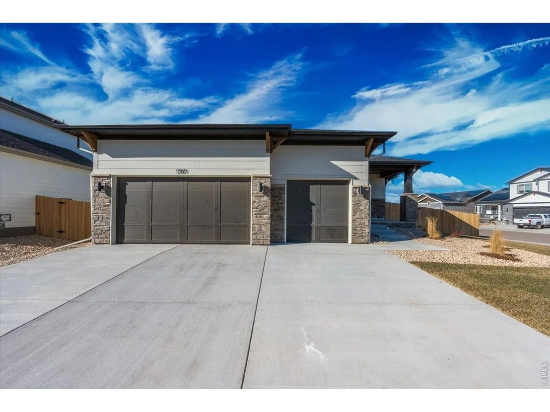 Photo of 864 Doubleleaf Dr