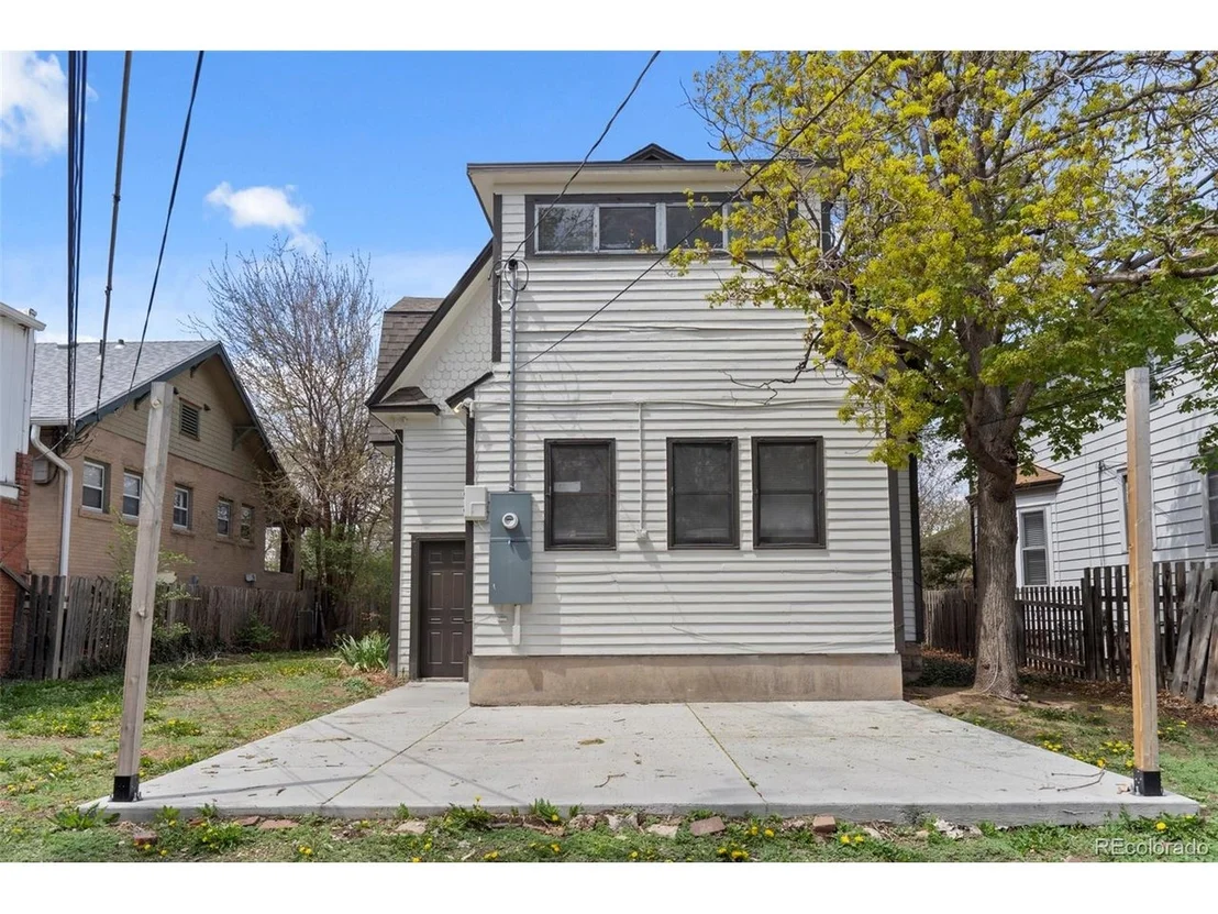 Photo of 1626 11th Ave