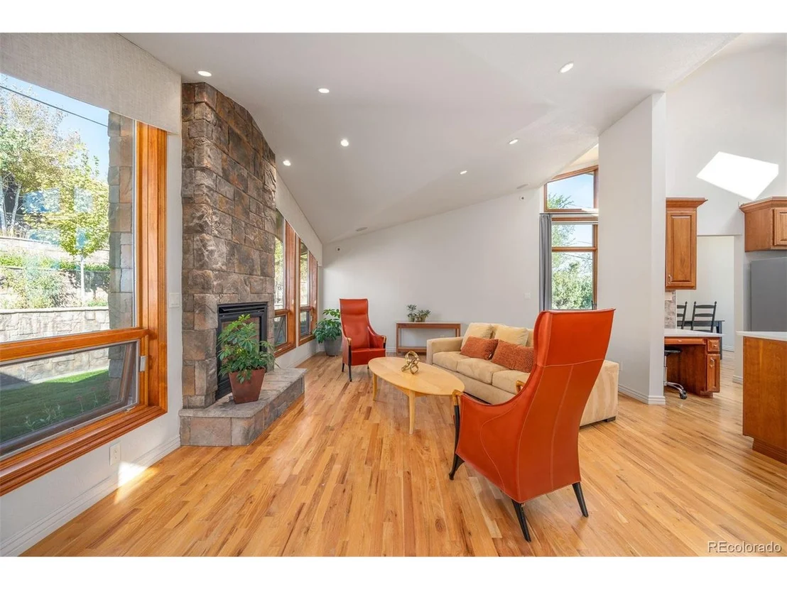 Photo of 2289 Old Quarry Rd