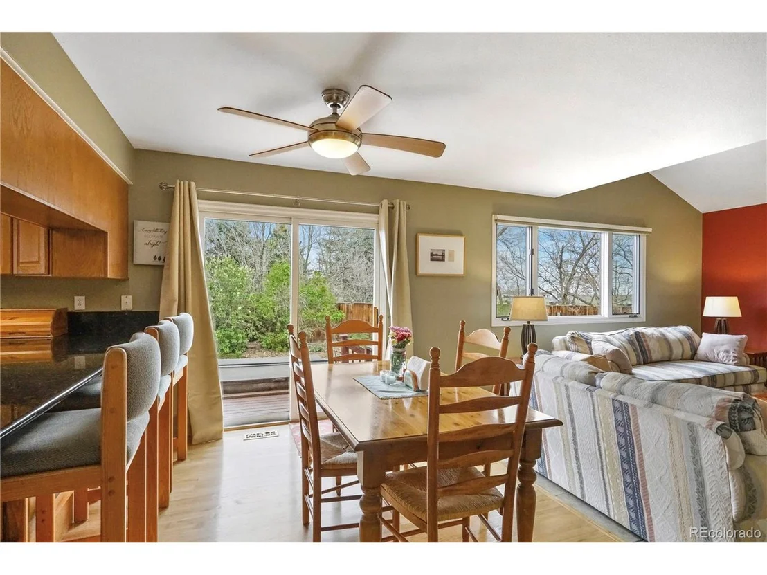 Photo of 2303 Vineyard Pl