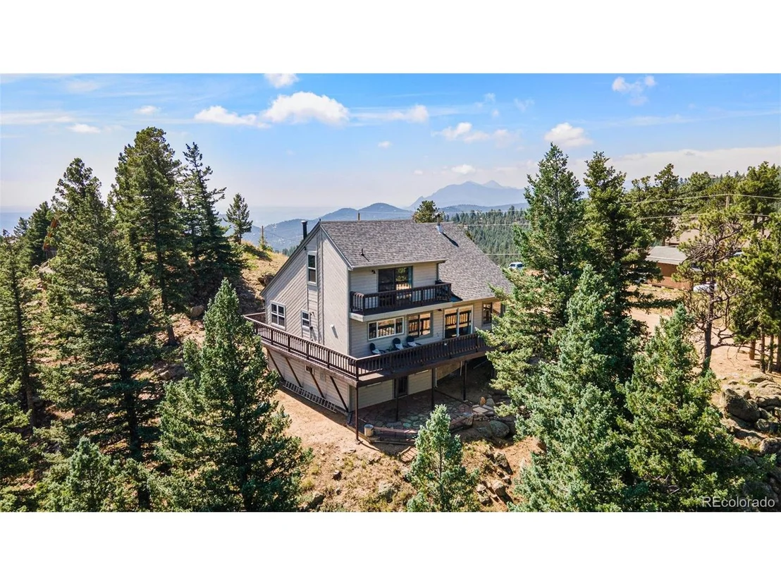 Photo of 251 Ridgeview Ln