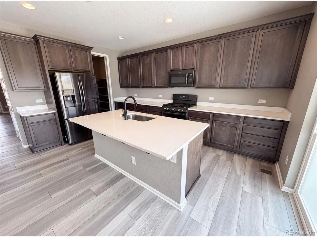 Photo of 2450 Garganey Dr