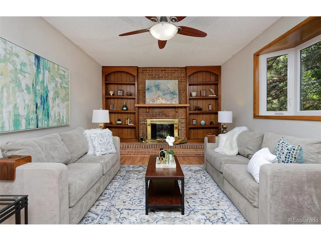 Photo of 8813 Seton St