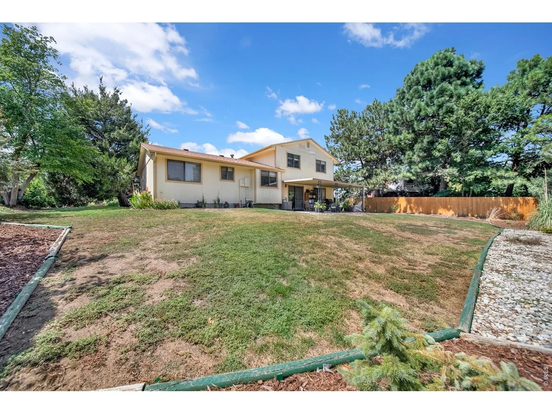 Photo of 2112 40th Ave