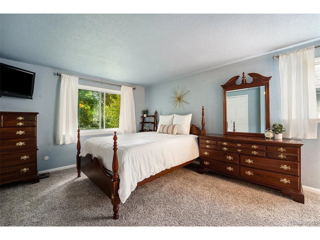 Photo of 8744 Garrison Ct