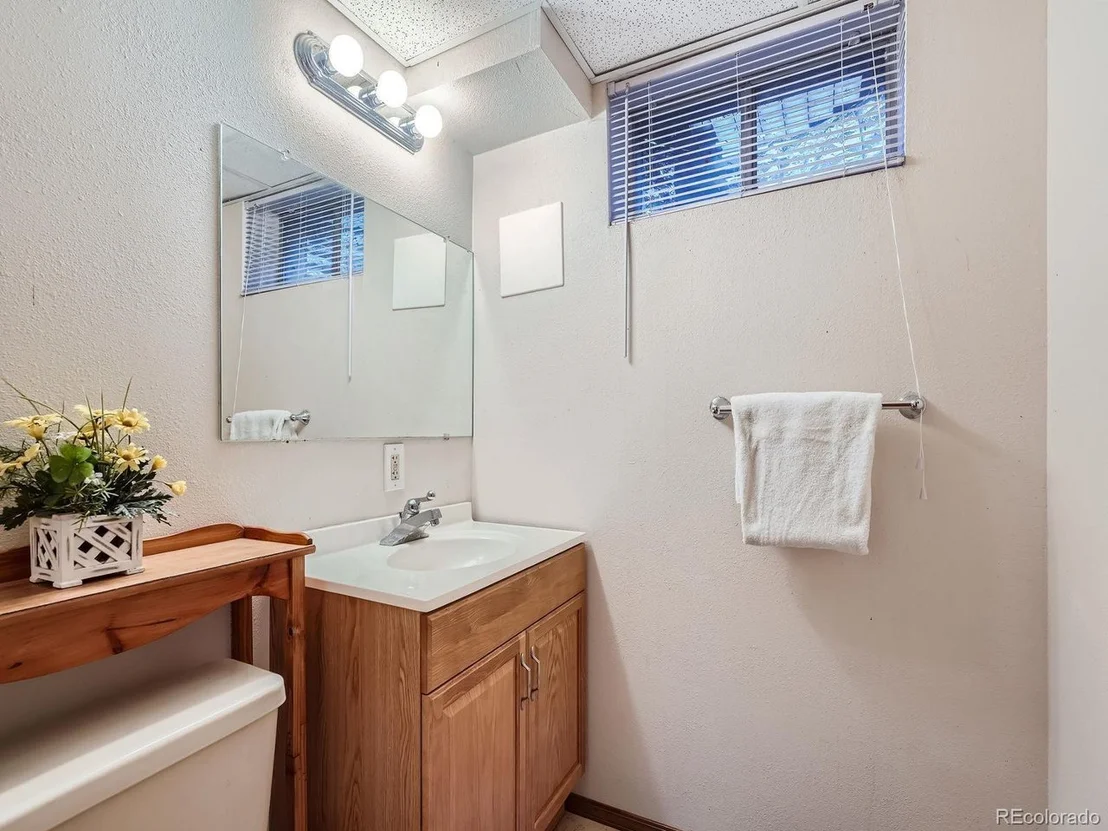 Photo of 603 Ouray Way