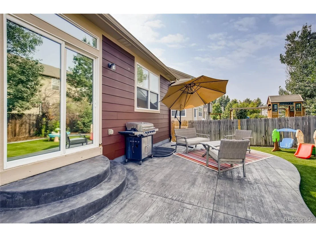 Photo of 6983 Sunburst Ave
