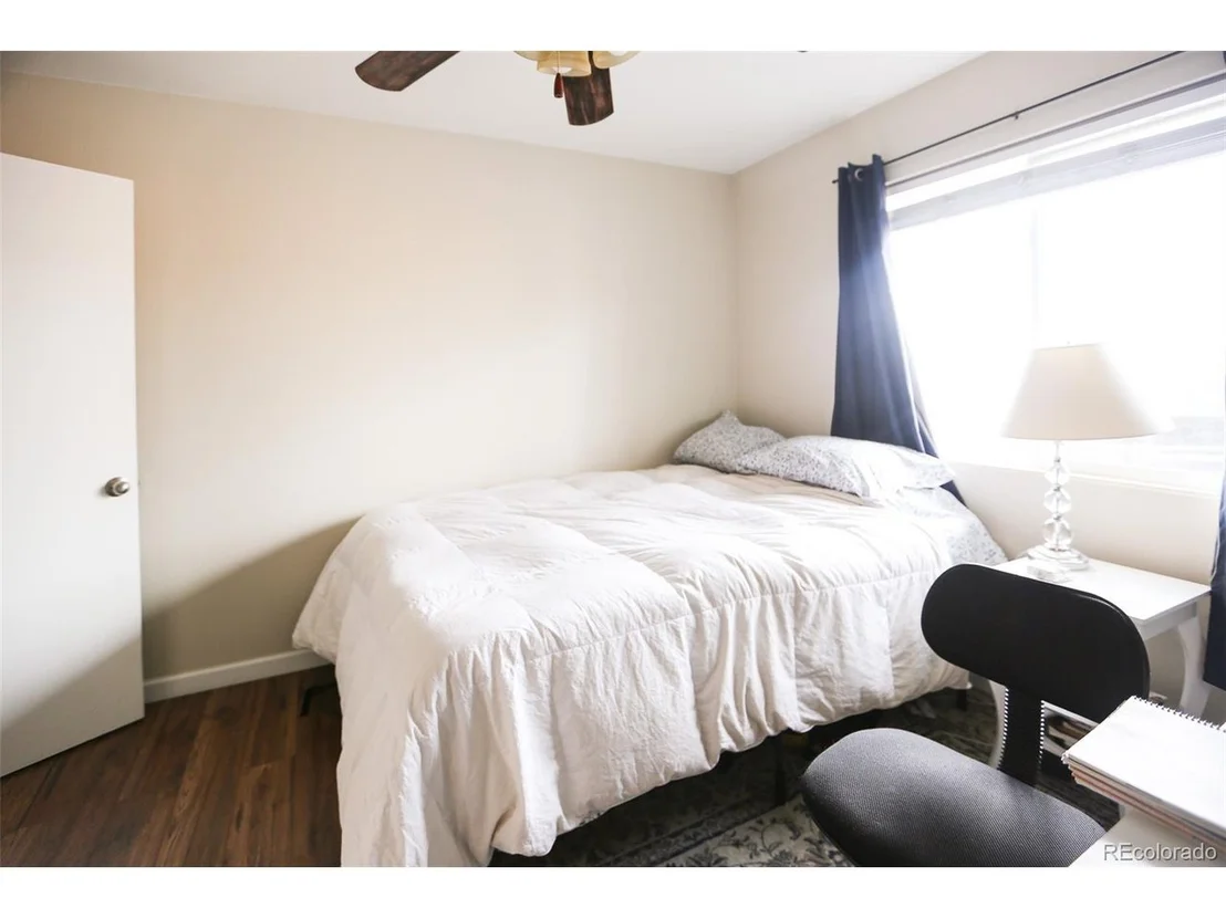 Photo of Unit 8 at 4955 Moorhead Ave