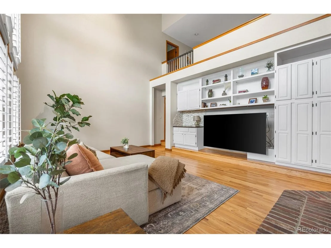 Photo of 157 Mc Intyre Cir