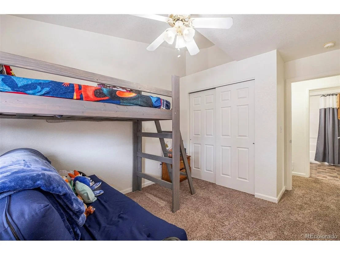 Photo of 2623 Park View Dr
