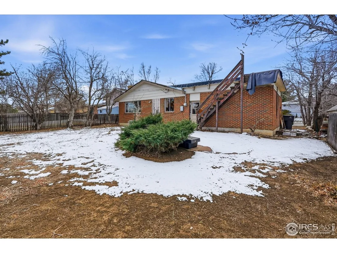 Photo of 4595 Moorhead Ave