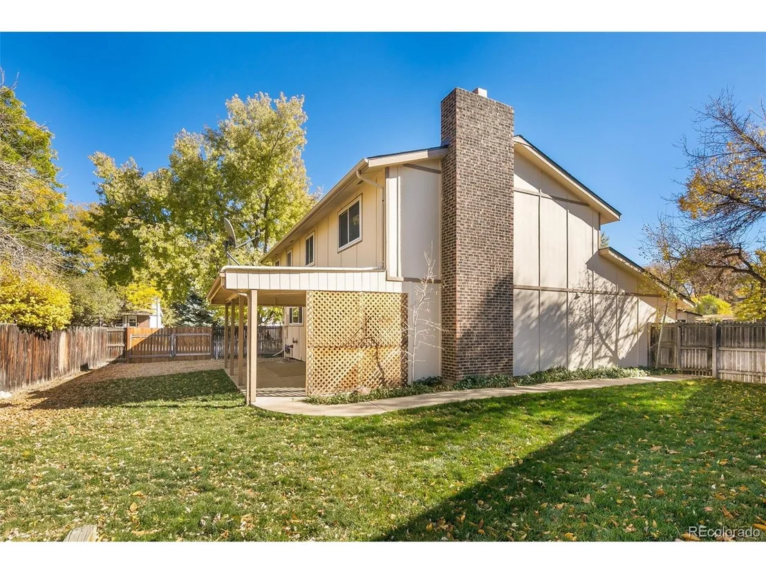 Photo of 8372 W 77th Way