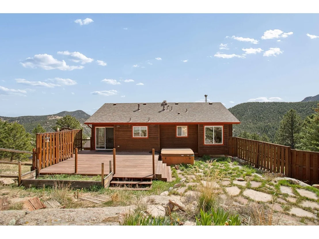 Photo of 11150 Circle Dr